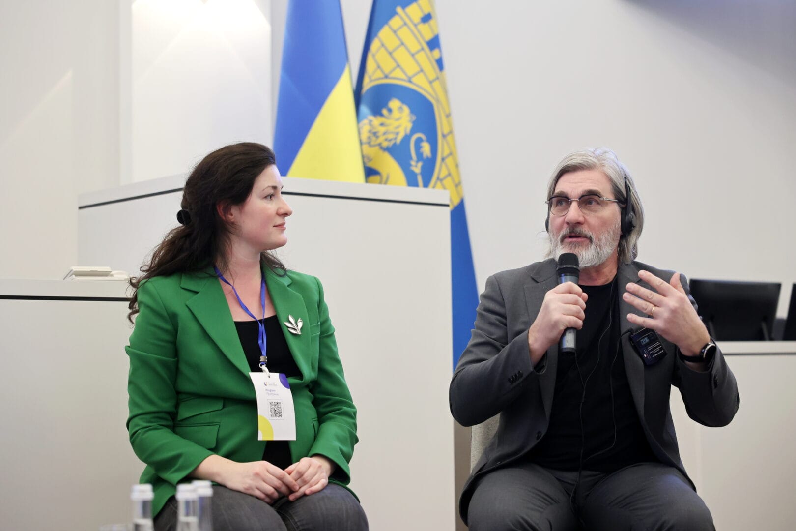 Svitlana Kryzhanivska-Blinova, coordinator of the Cities4Cities | United4Ukraine initiative, and Magnus Lillestrom, advisor to the initiative, SALAR International expert.